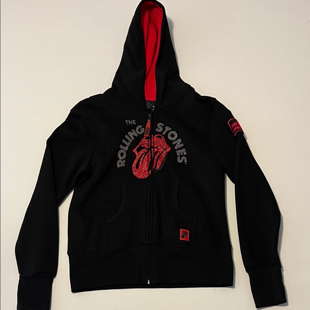 Vintage Rolling Stones Black Hoodie with Red Accents